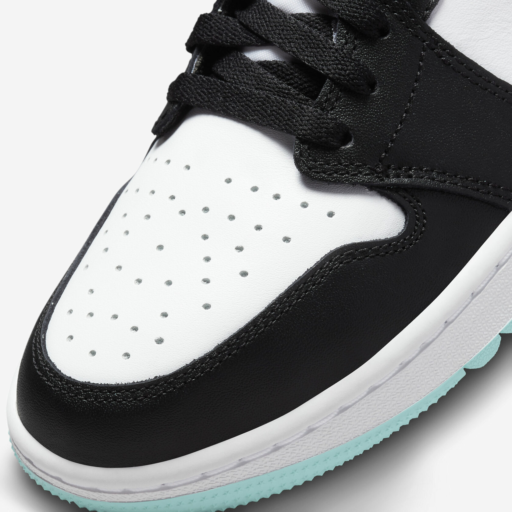 Air-Jordan-1-Golf-Low-Copa7.jpeg