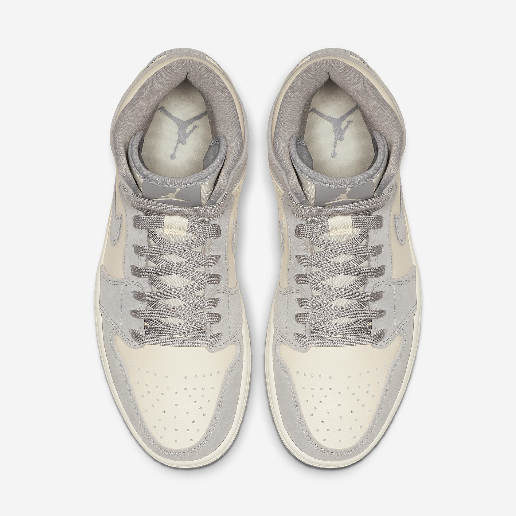 Air-Jordan-1-High-Retro-Pale-Ivory4.jpg