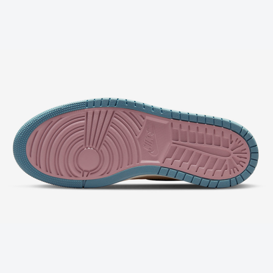 Air-Jordan-1-High-Zoom-Comfort-Celestine-Blue-W5.png
