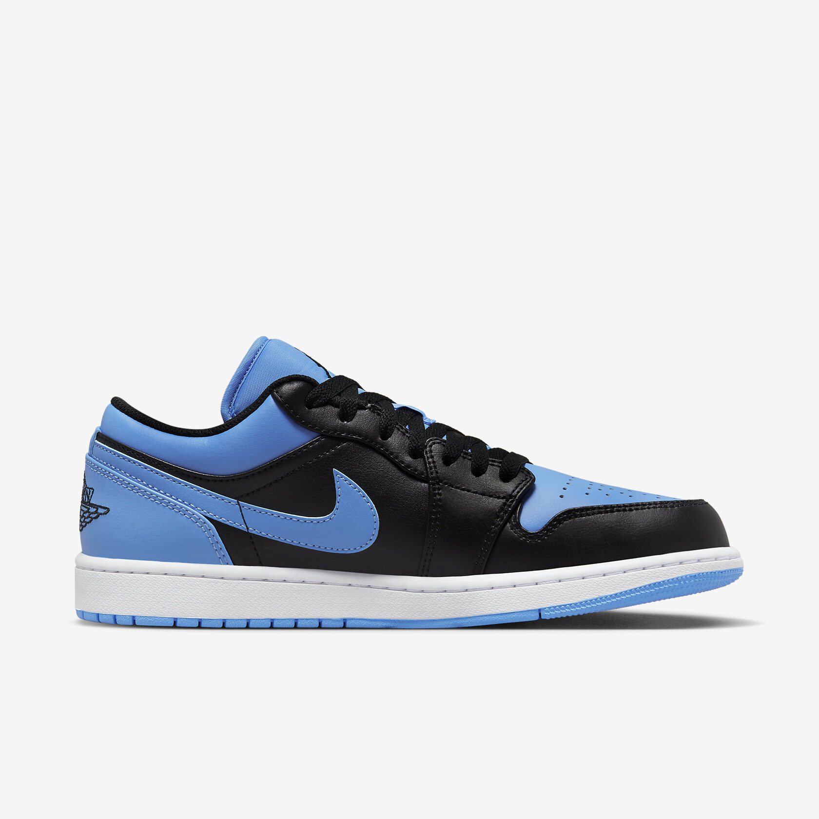 Air-Jordan-1-Low-Black-University-Blue3.jpg