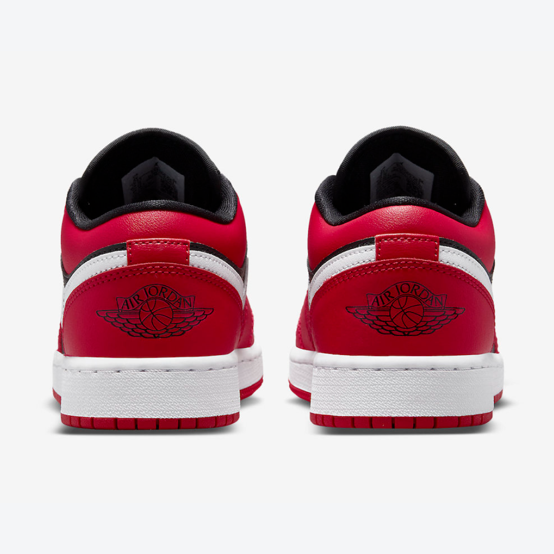 Air-Jordan-1-Low-Black-Very-Berry-GS5.png