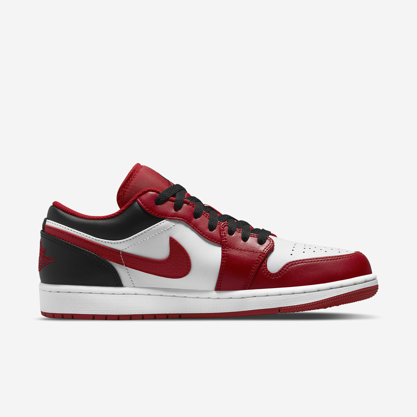 Air-Jordan-1-Low-Bulls3.jpeg