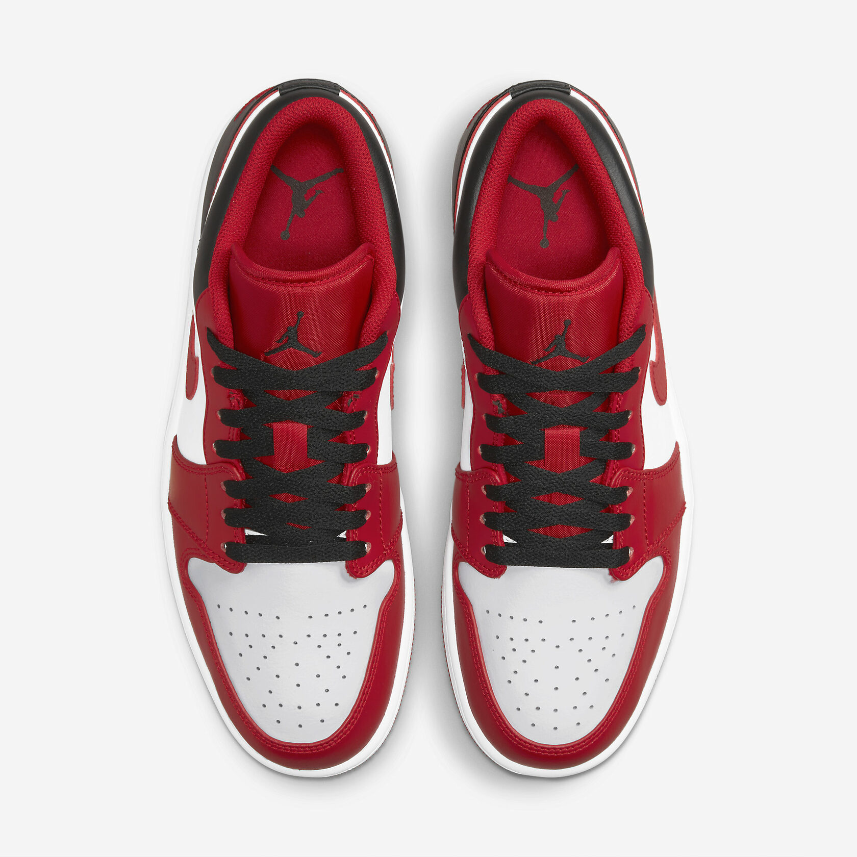 Air-Jordan-1-Low-Bulls4.jpeg