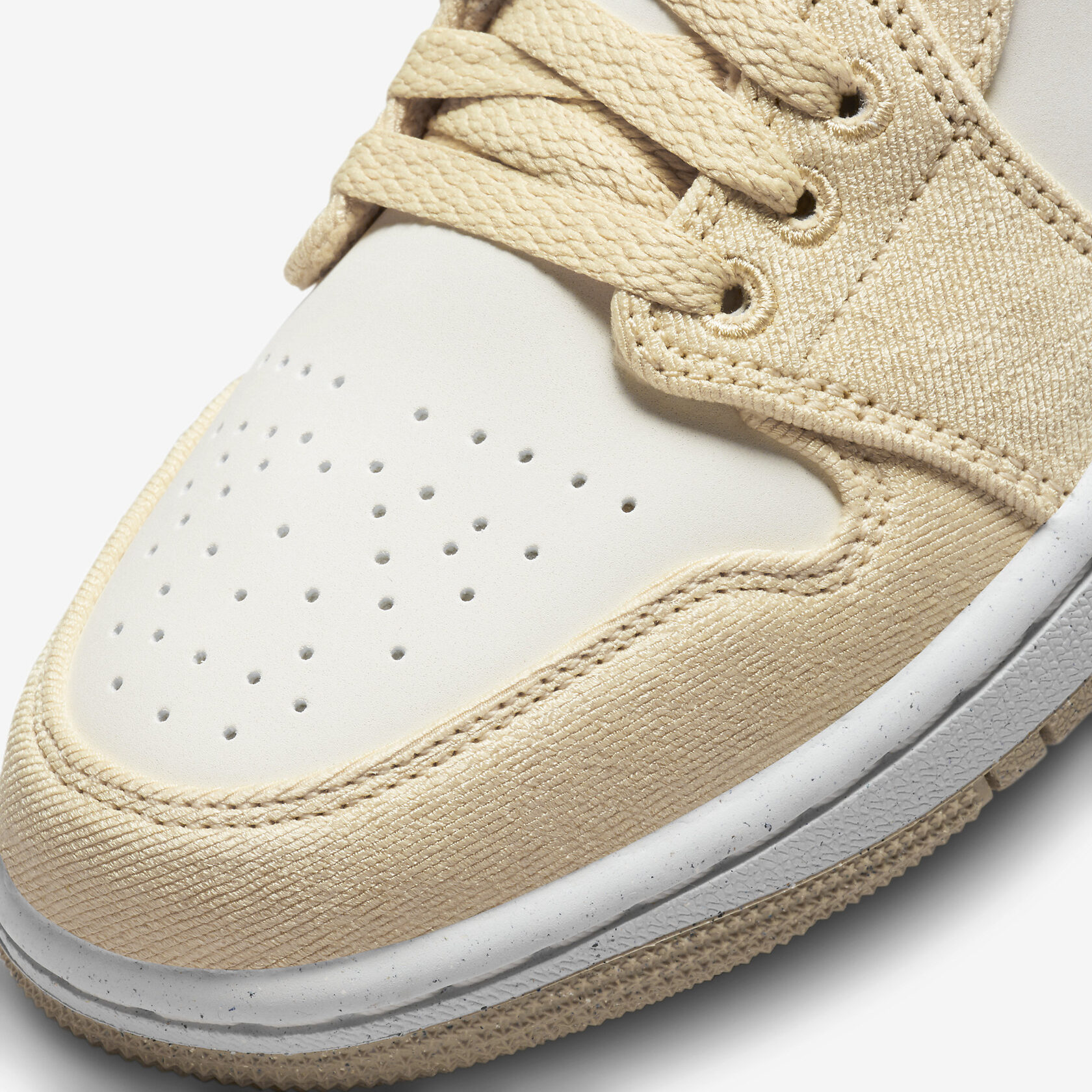 Air-Jordan-1-Low-Canvas7.jpg