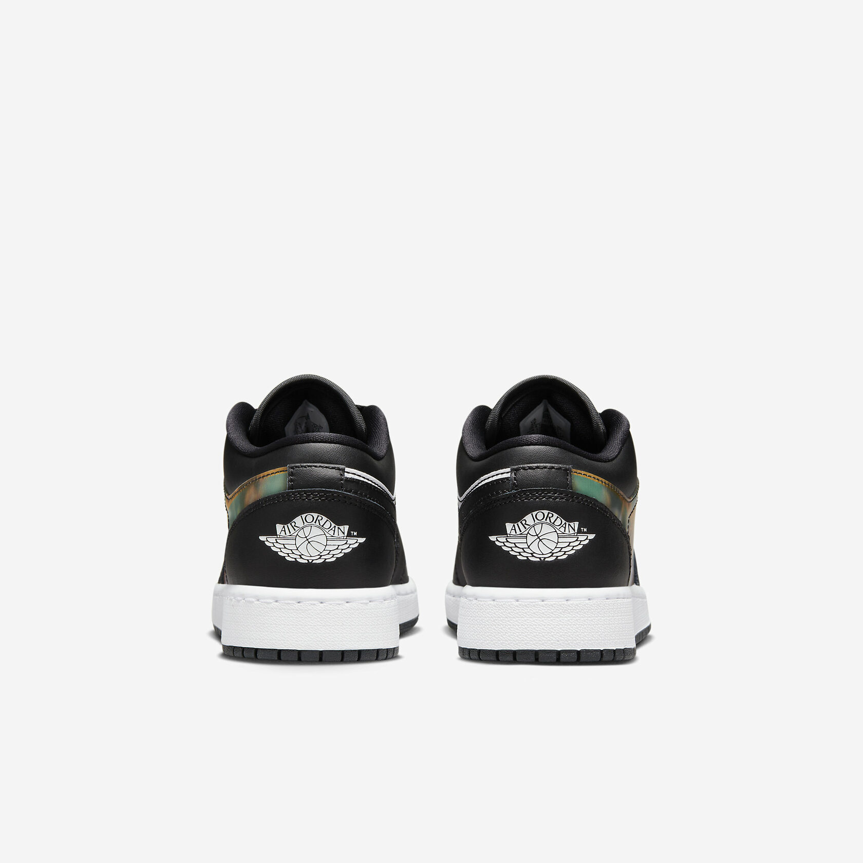 Air-Jordan-1-Low-Hologram-GS6.jpeg