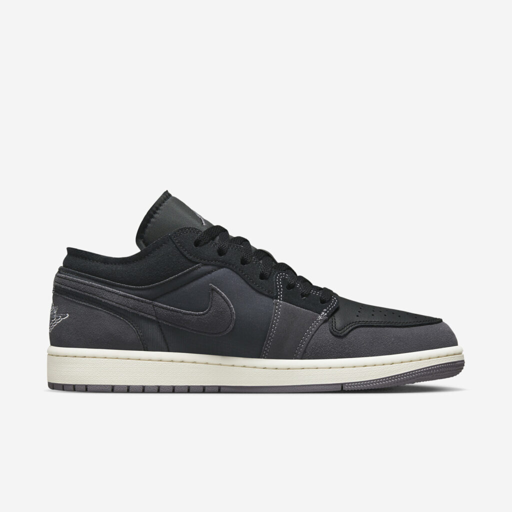 Air-Jordan-1-Low-Inside-Out3.jpeg