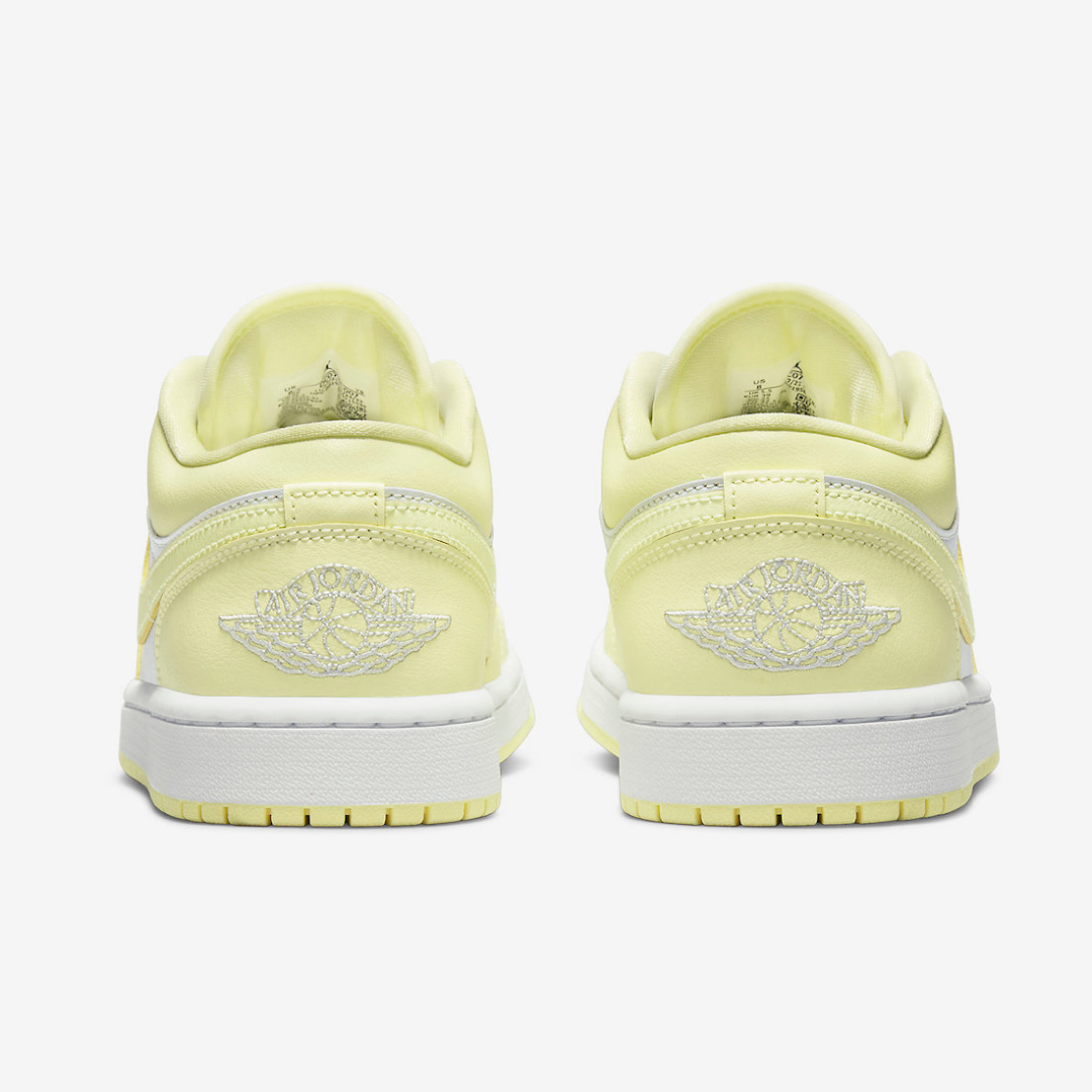 Air-Jordan-1-Low-Lemonade-W4.png