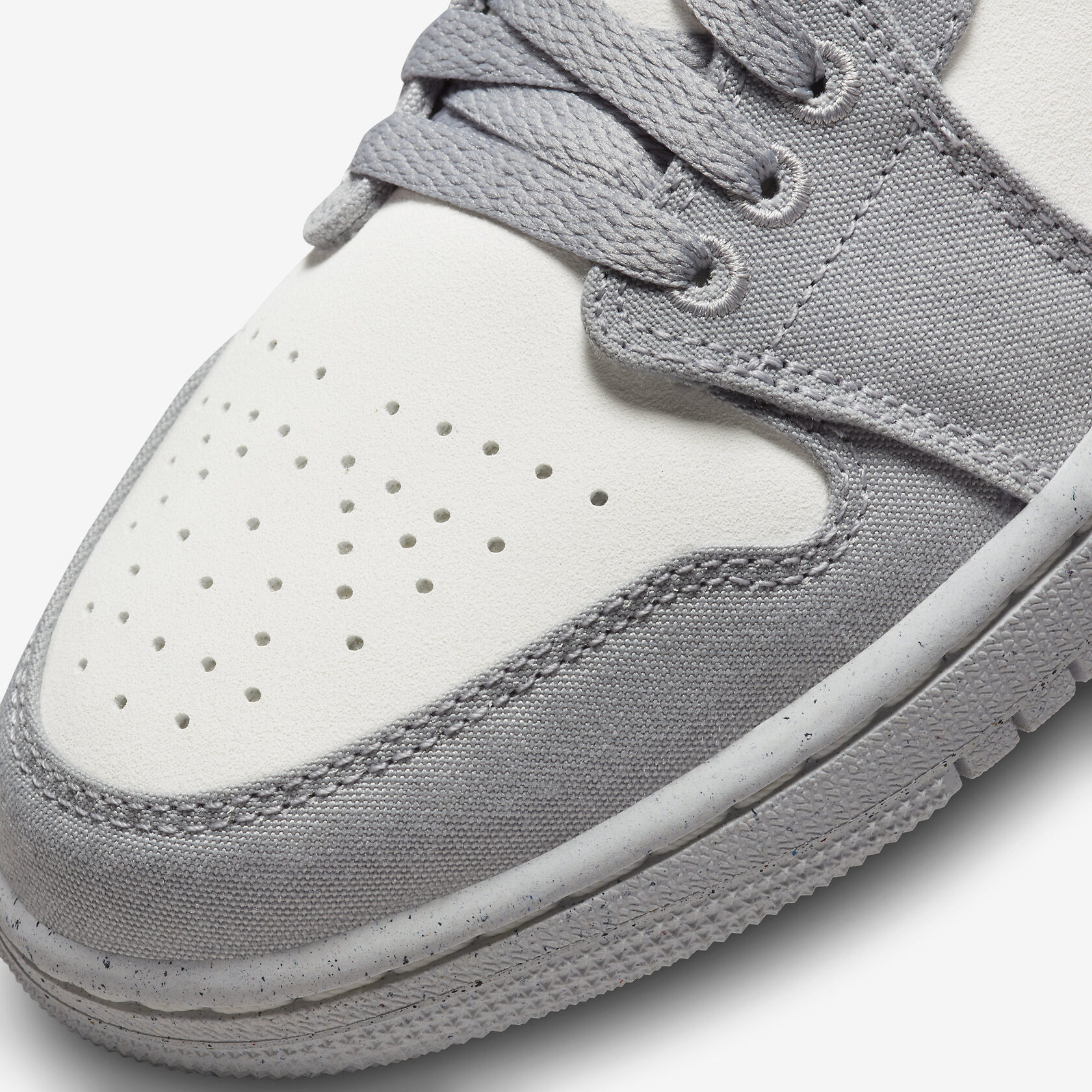 Air-Jordan-1-Low-Light-Steel-Grey-W7.jpg