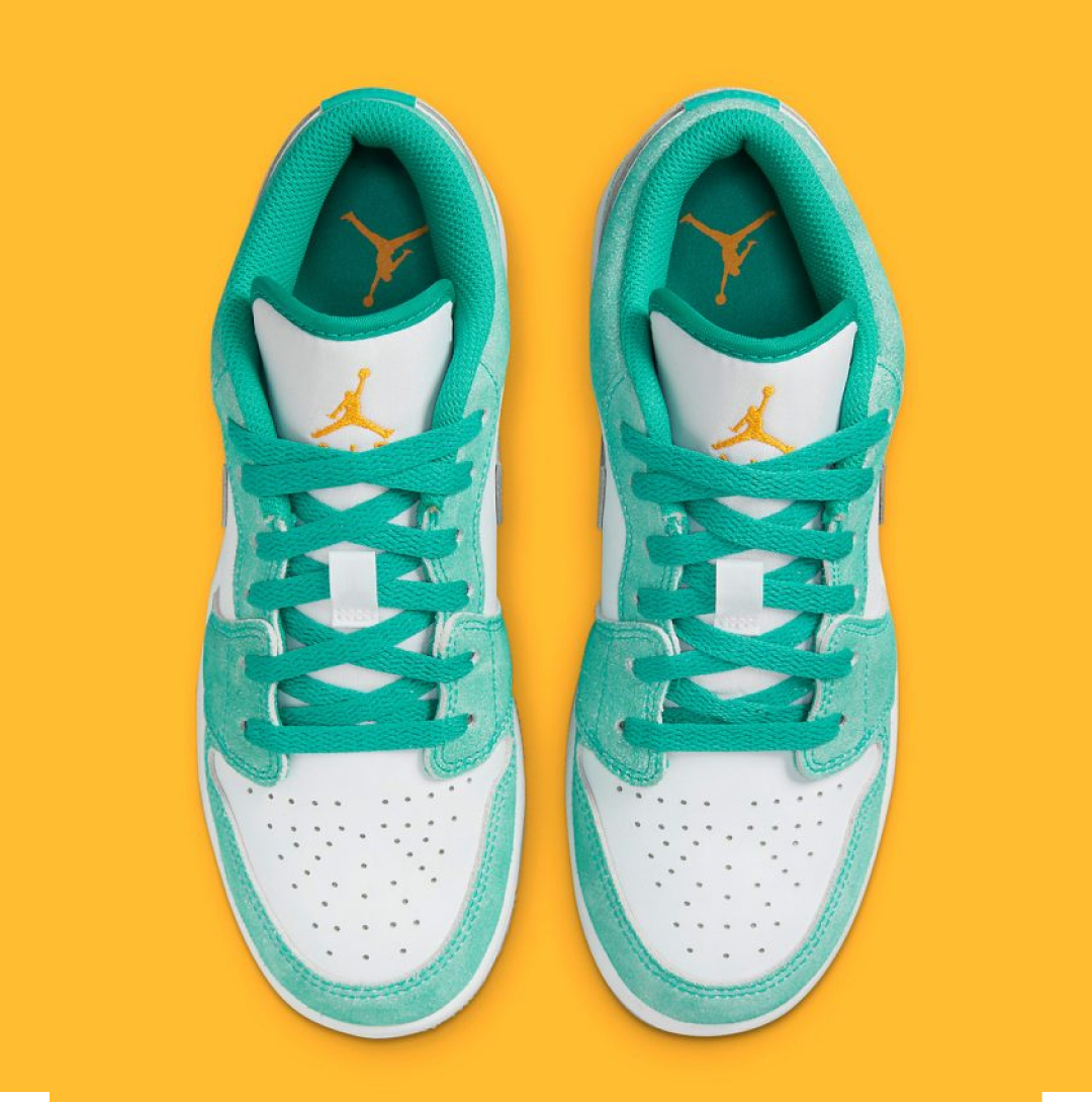 Air-Jordan-1-Low-New-Emerald5.png