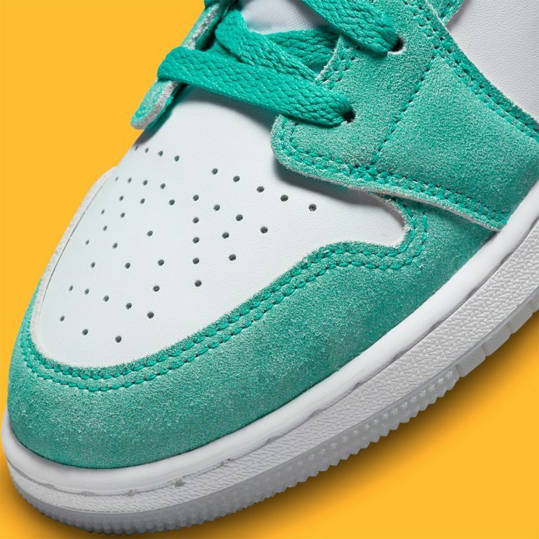 Air-Jordan-1-Low-New-Emerald7.jpg