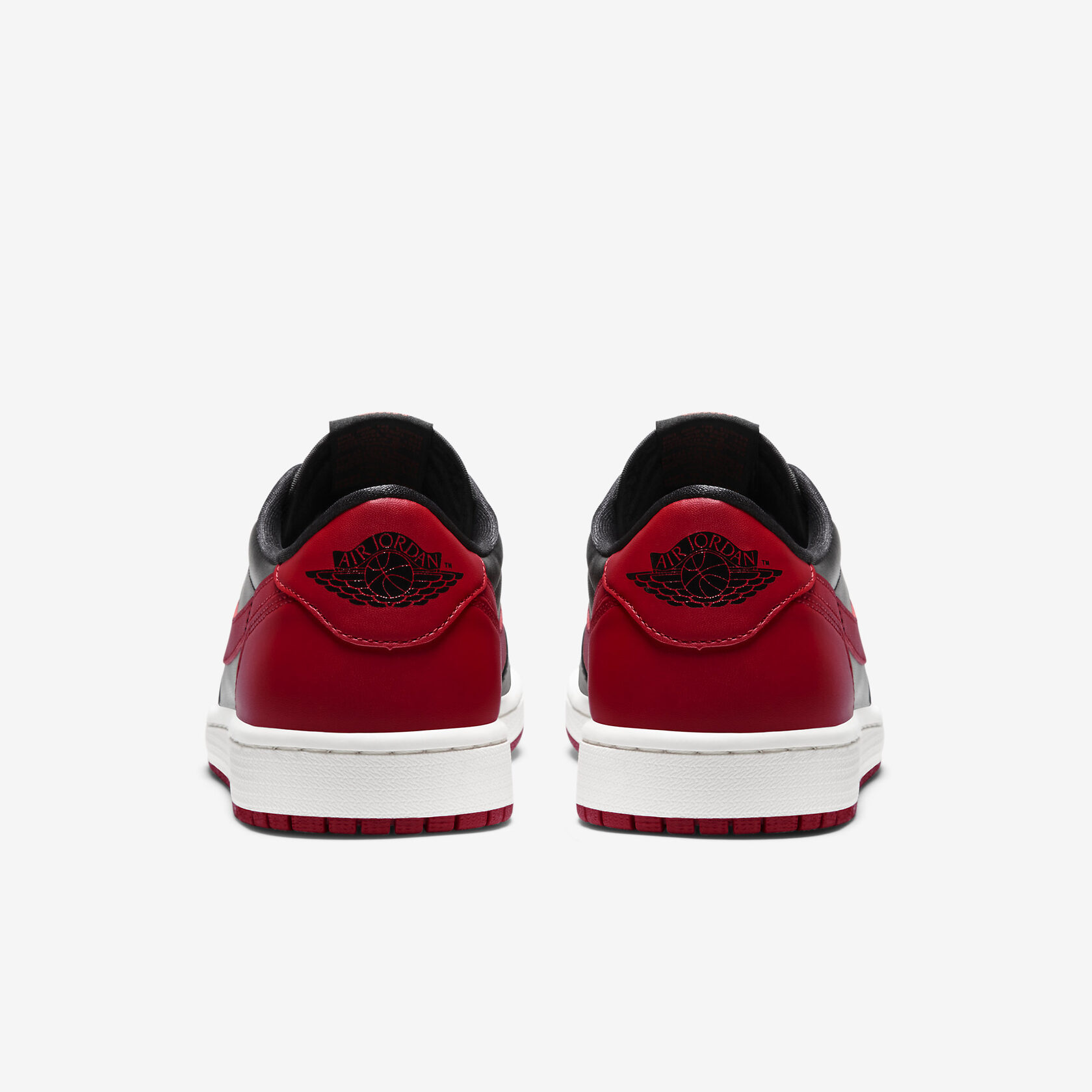 Air-Jordan-1-Low-OG-Bred6.jpg