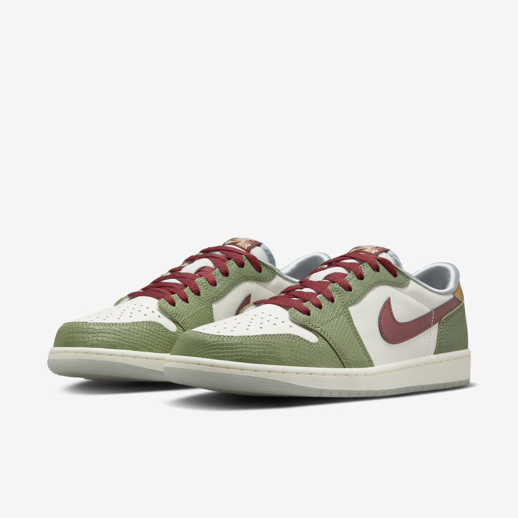 Air-Jordan-1-Low-OG-Year-Of-The-Dragon3.jpg