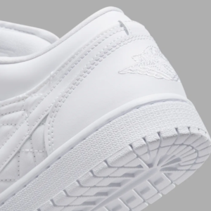 Air-Jordan-1-Low-Quilted-Triple-White7.png