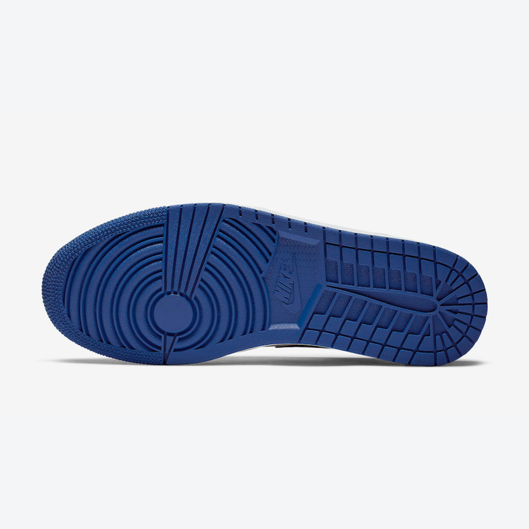 Air-Jordan-1-Low-Royal-Toe6.png