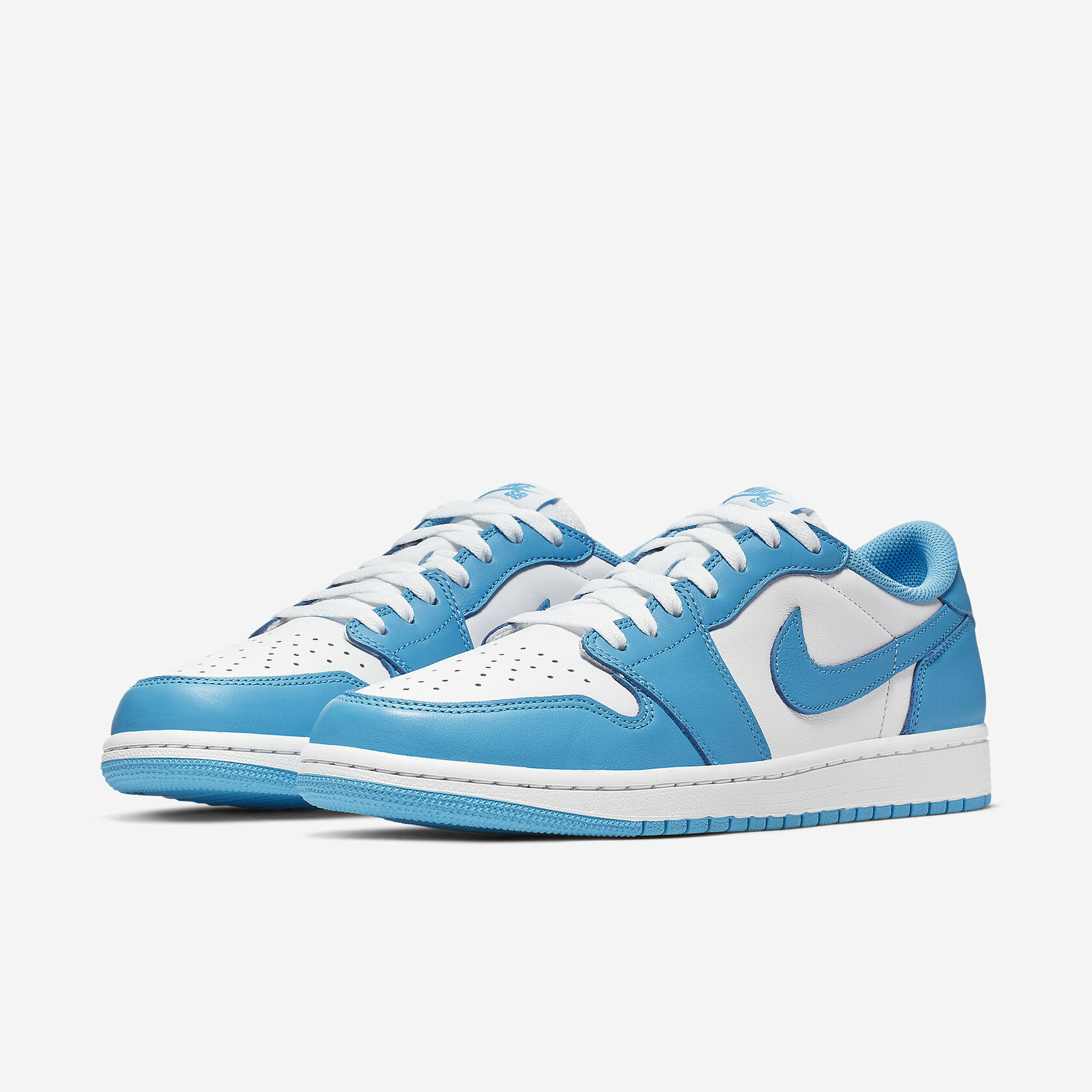 Air-Jordan-1-Low-SB-University-Blue5.jpg