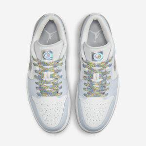 Air-Jordan-1-Low-SE-Tear-Away-Silver4.jpeg