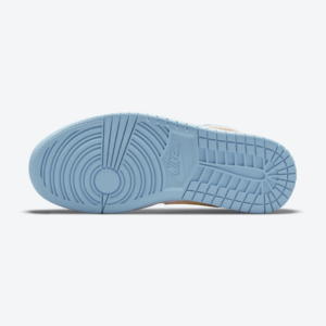 Air-Jordan-1-Low-SE-White-Sesame-W6.png