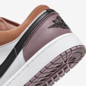 Air-Jordan-1-Low-Sky-J-Mauve8.jpg