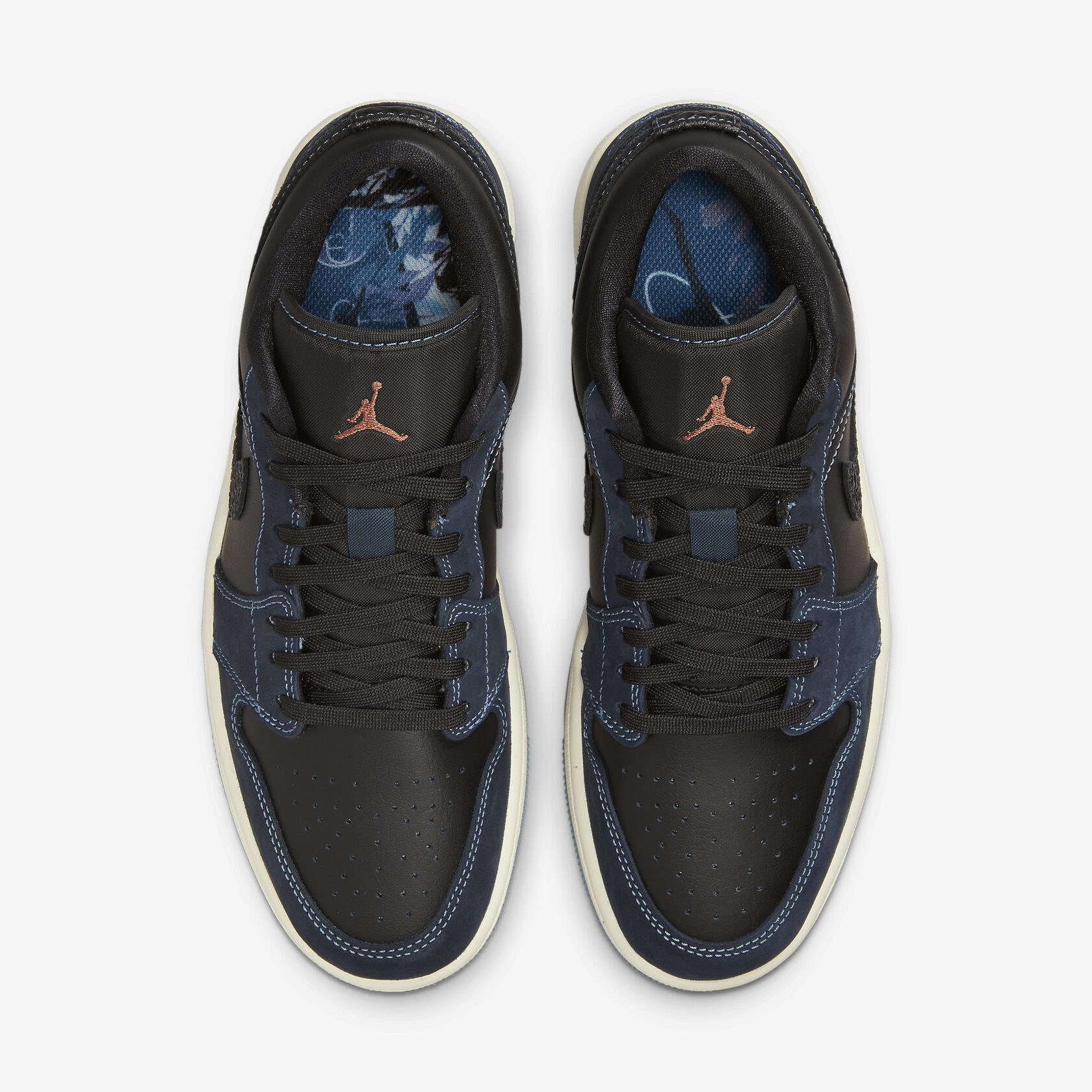 Air-Jordan-1-Low-Snakeskin-Midnight-Navy4.jpg