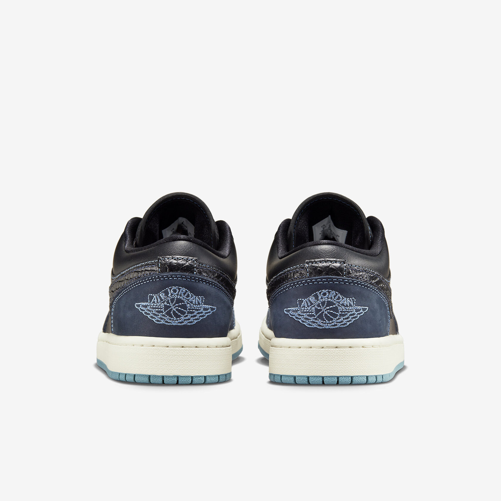 Air-Jordan-1-Low-Snakeskin-Midnight-Navy5.jpg