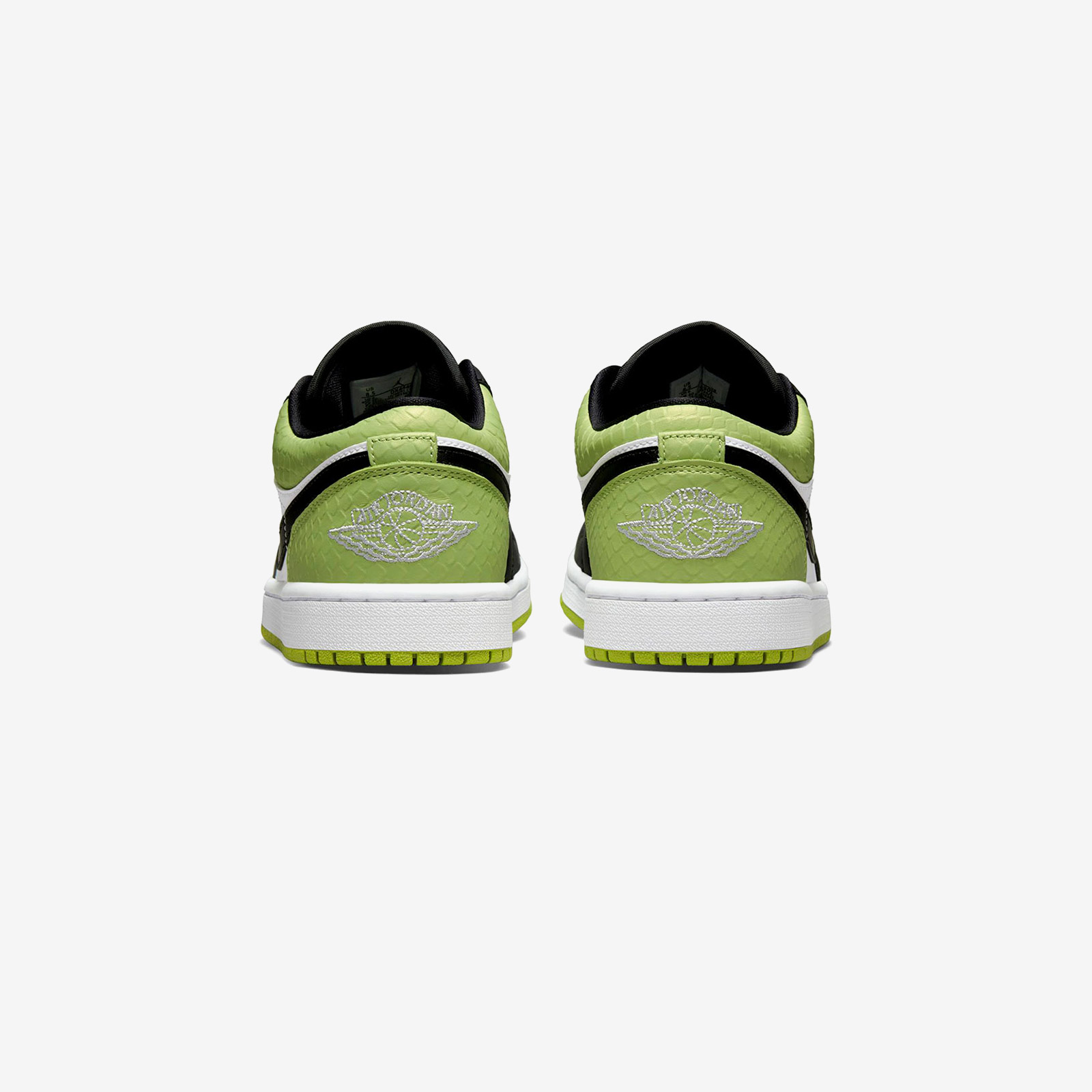 Air-Jordan-1-Low-Snakeskin-Vivid-Green-W3.png