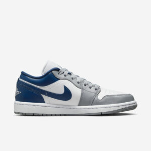 Air-Jordan-1-Low-Stealth-French-Blue3.jpeg