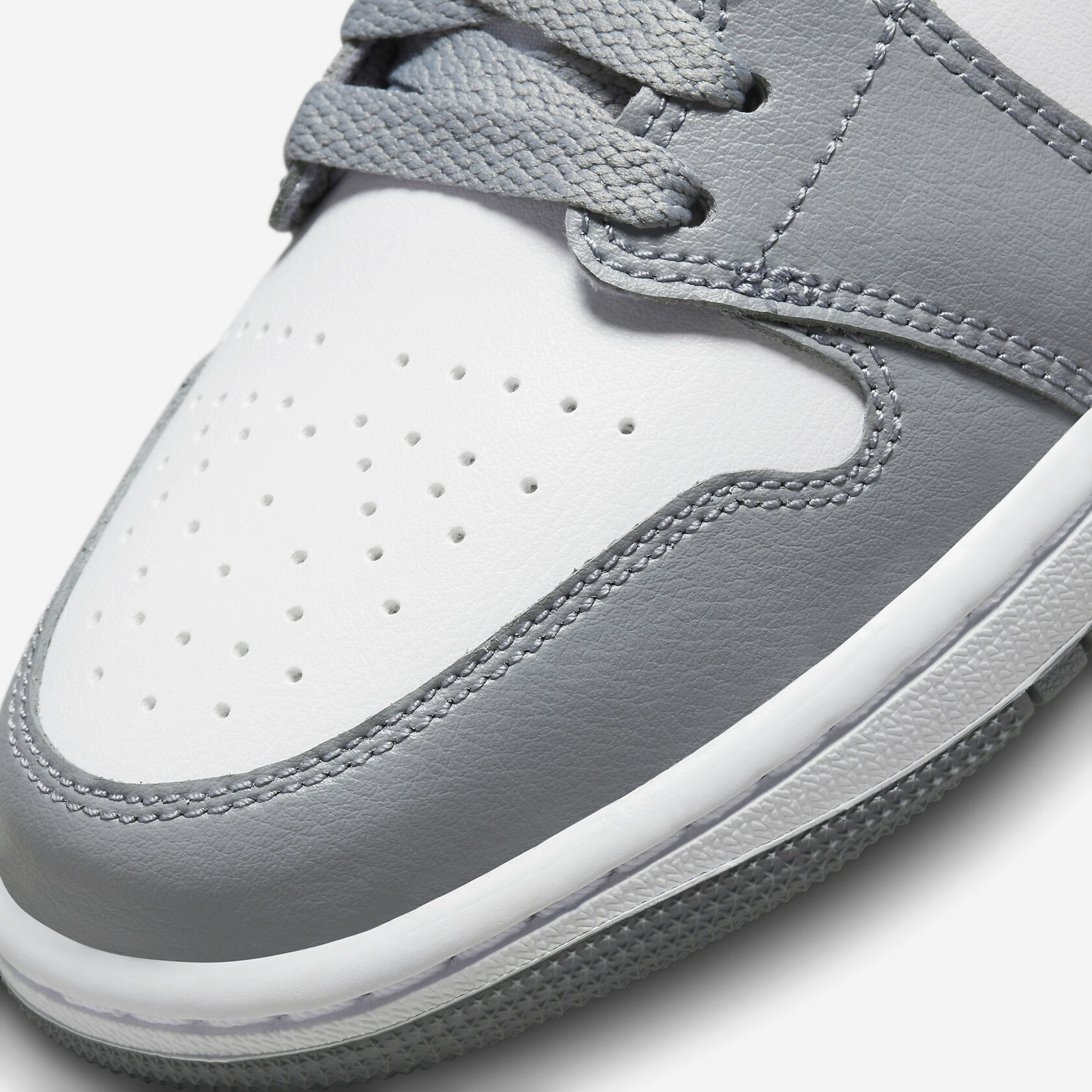 Air-Jordan-1-Low-Stealth-French-Blue8.jpeg