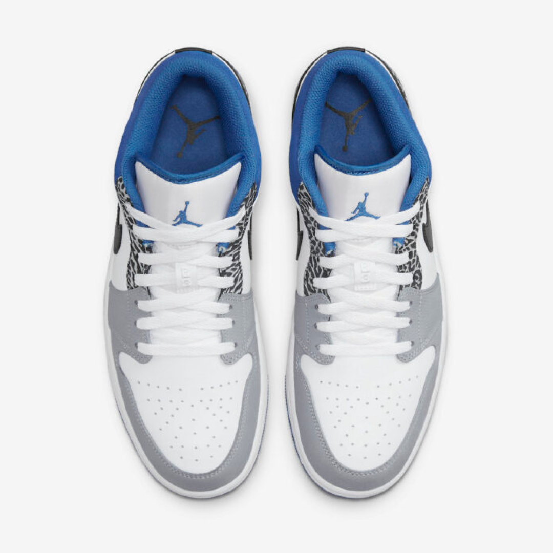 Air-Jordan-1-Low-True-Blue-Elephant3.png