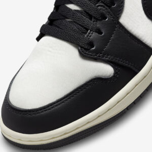 Air-Jordan-1-Low-Vintage-Panda7.jpg
