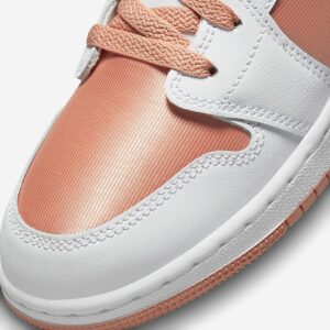 Air-Jordan-1-Low-White-Light-Madder-Root-GS4.jpg