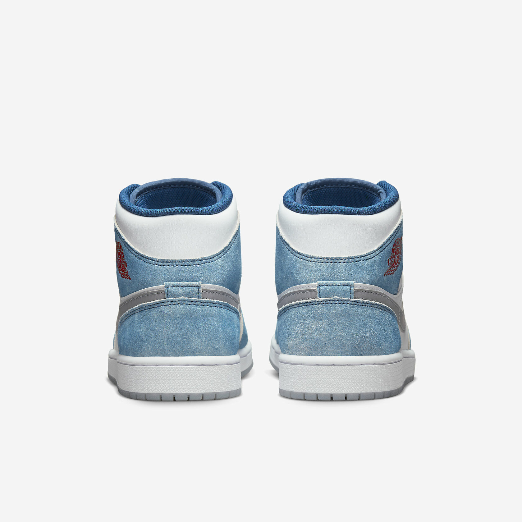Air-Jordan-1-Mid-French-Blue6.jpeg