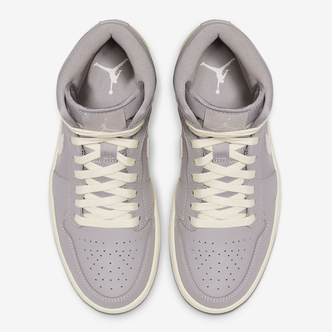 Air-Jordan-1-Mid-Grey-Light-Bone-W4.png