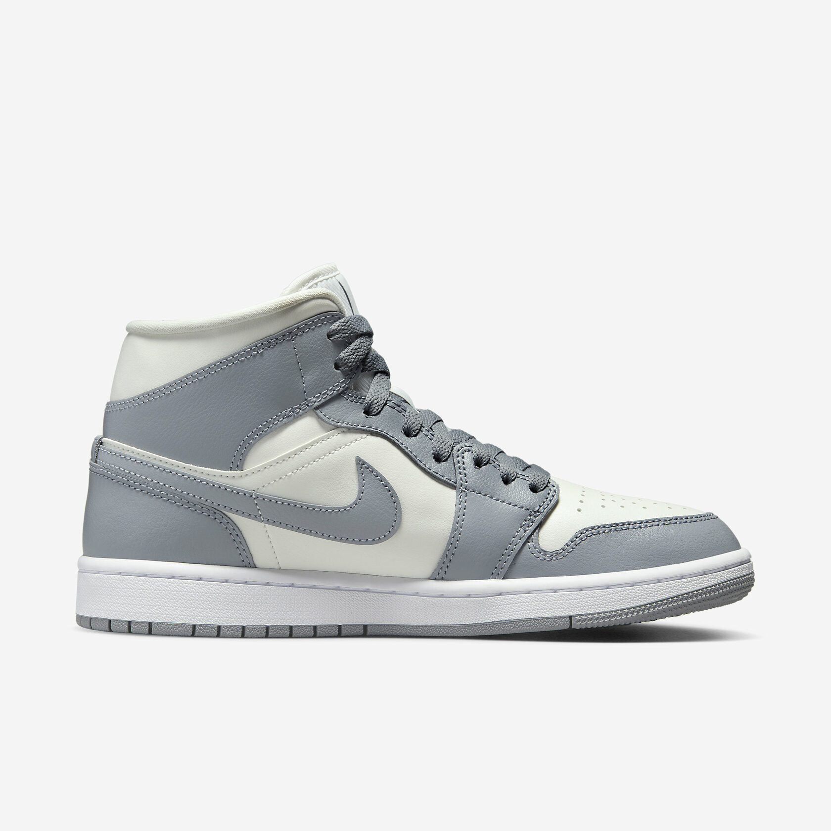 Air-Jordan-1-Mid-Grey-Sail3.jpeg