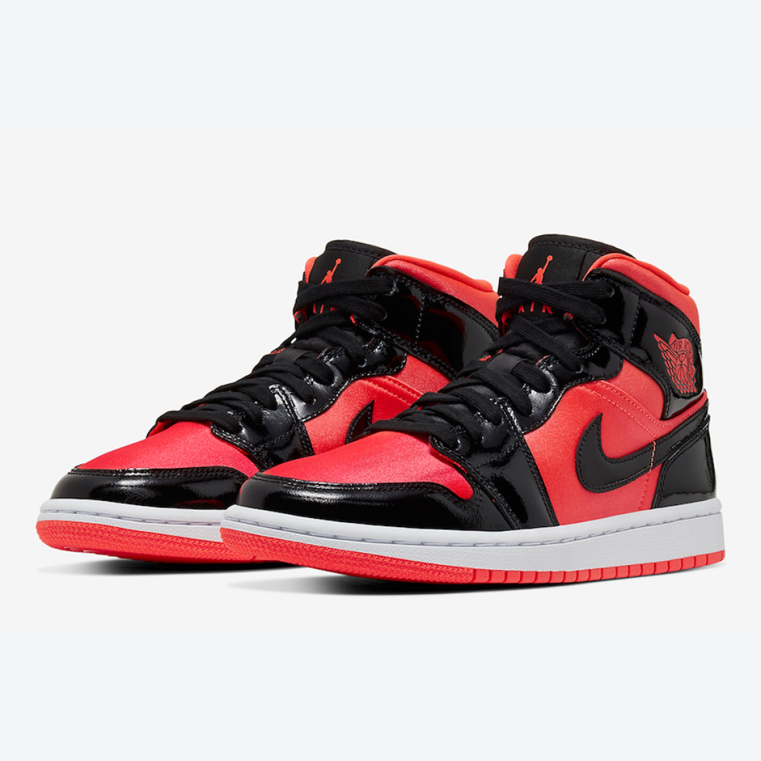 Air-Jordan-1-Mid-Hot-Punch-W3.png