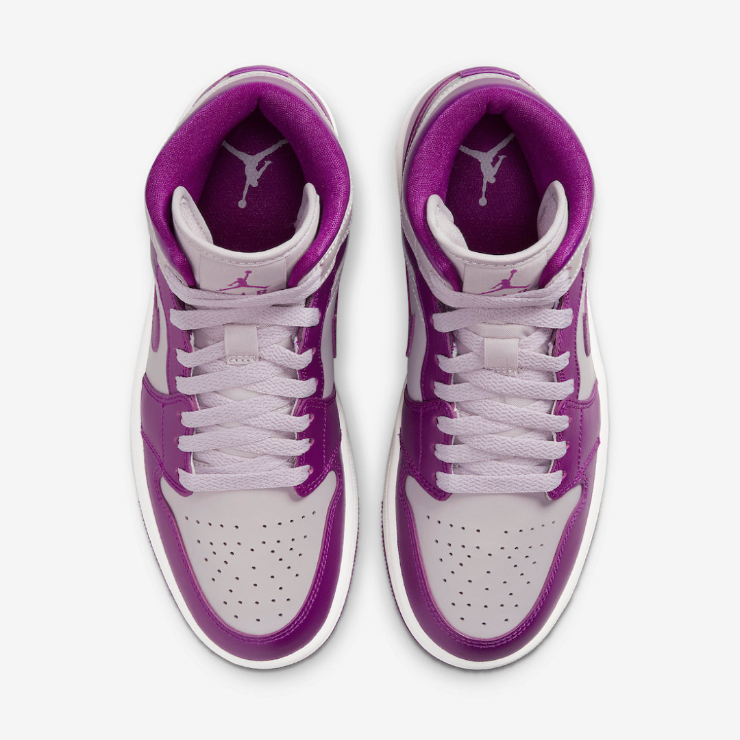 Air-Jordan-1-Mid-Magenta-W2.png