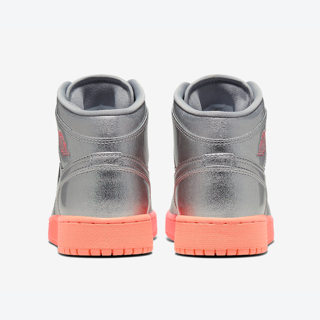 Air-Jordan-1-Mid-Metallic-Silver-Pink-Crimson-GS5.png