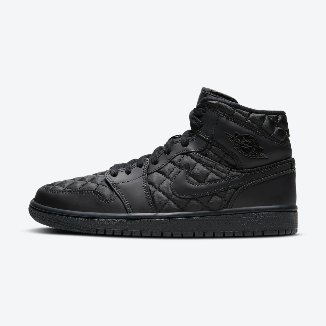 Air-Jordan-1-Mid-SE-Black-Quilted-W1.png