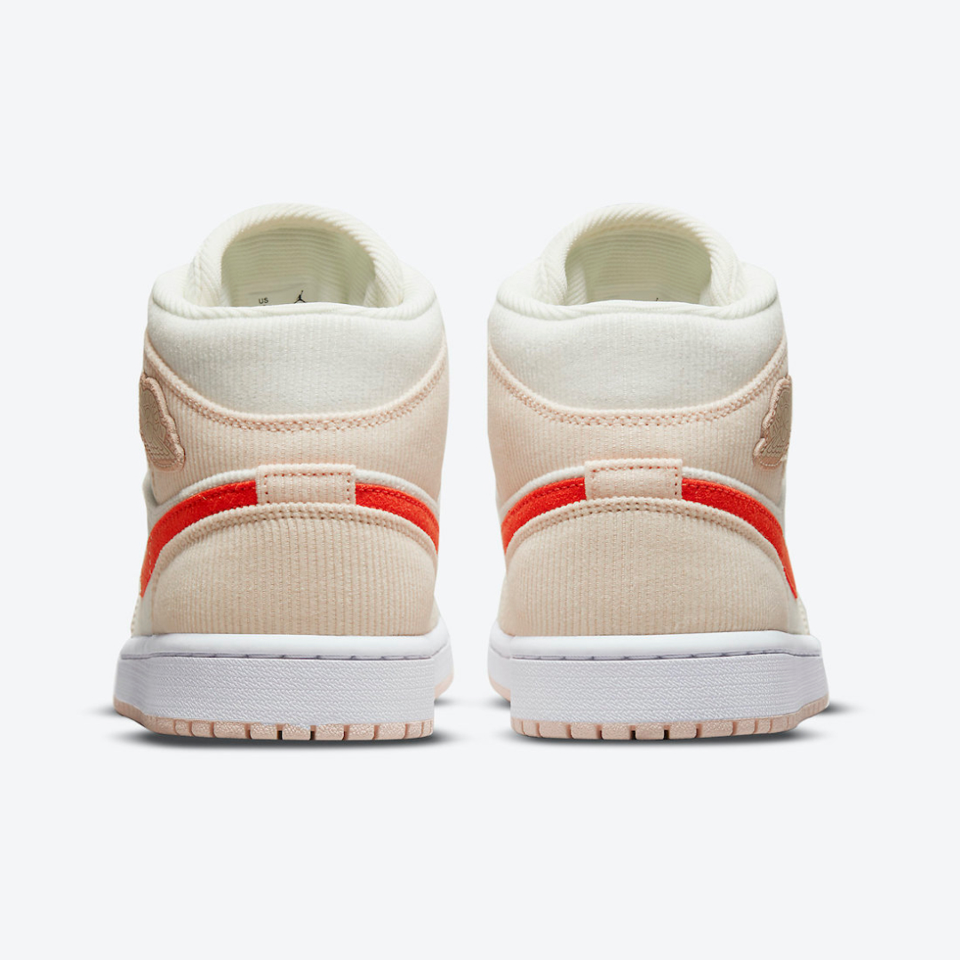 Air-Jordan-1-Mid-SE-Corduroy-W4.jpg