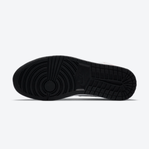 Air-Jordan-1-Mid-SE-Red-Black-Toe6.png