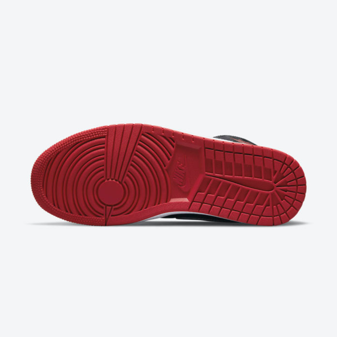 Air-Jordan-1-Mid-SE-Utility-White-Black-Gym-Red-W6.png