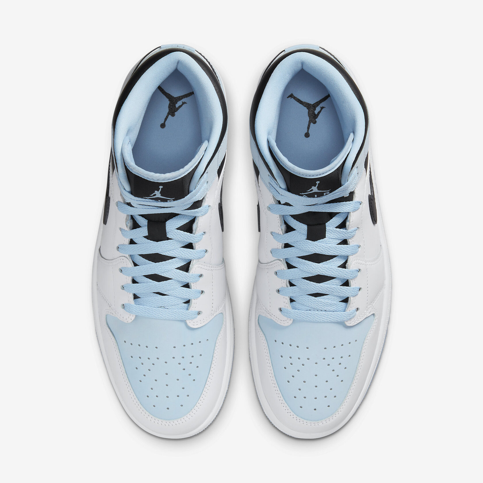 Air-Jordan-1-Mid-SE-White-Ice-Blue5.jpg