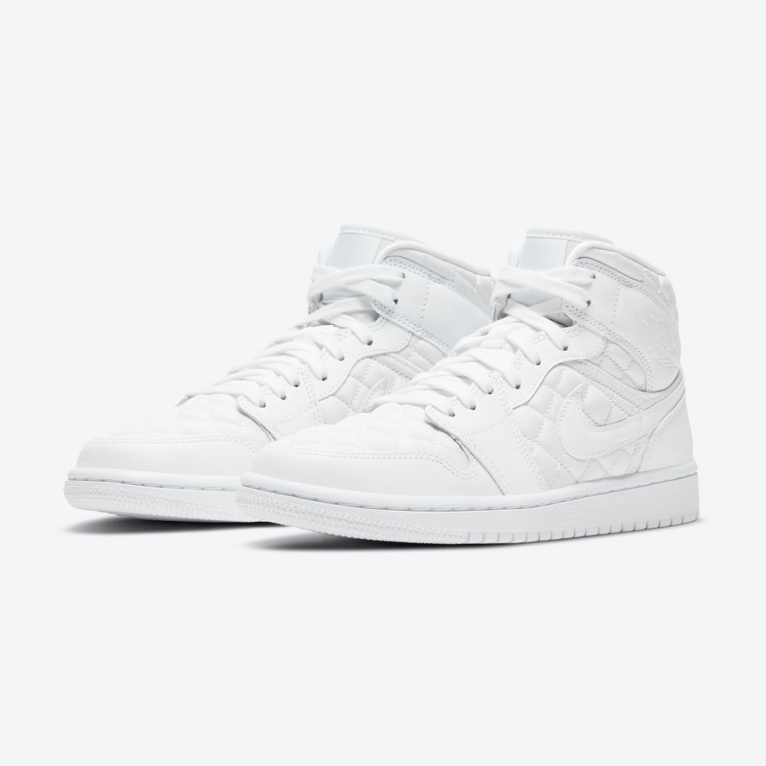 Air-Jordan-1-Mid-SE-White-Quilted-W3.png