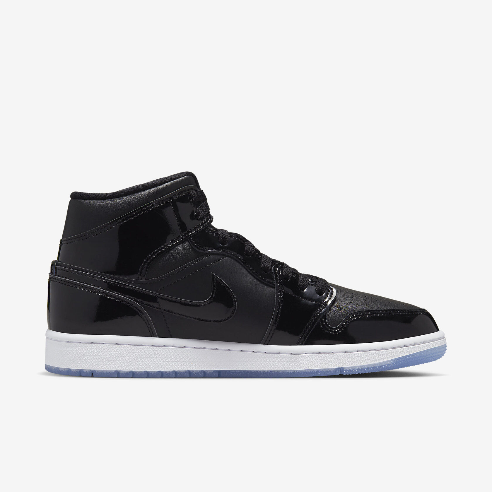 Air-Jordan-1-Mid-Space-Jam3.jpg