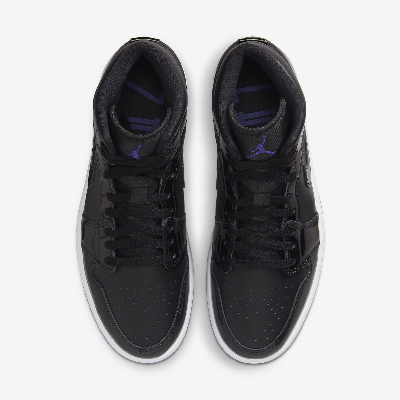 Air-Jordan-1-Mid-Space-Jam5.jpg