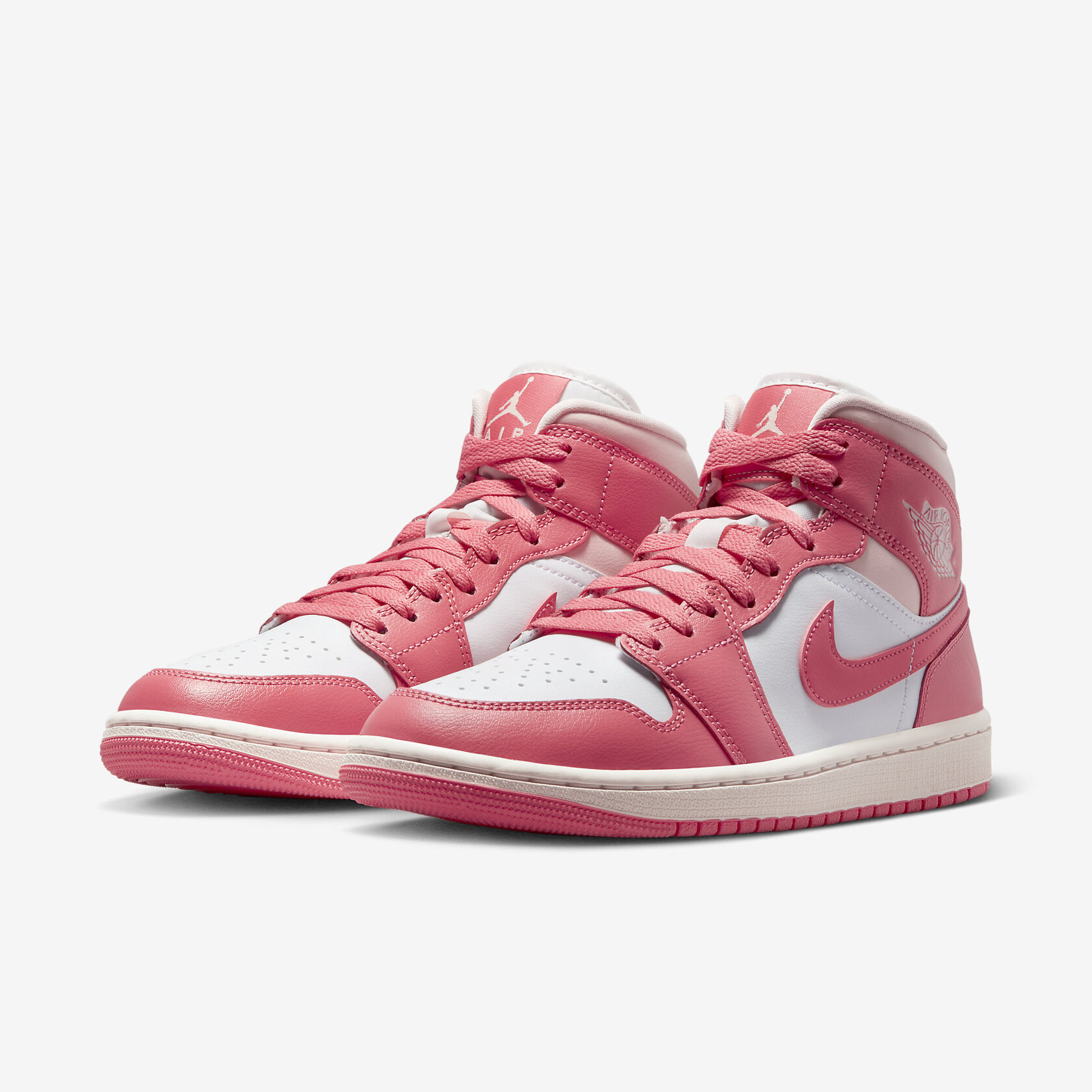 Air-Jordan-1-Mid-Strawberries-And-Cream6.jpg