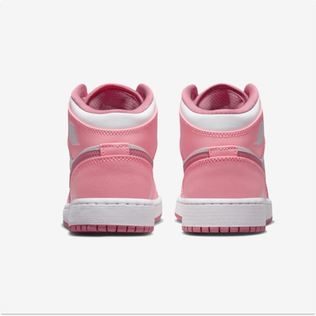 Air-Jordan-1-Mid-Valentine-Day-W5.png