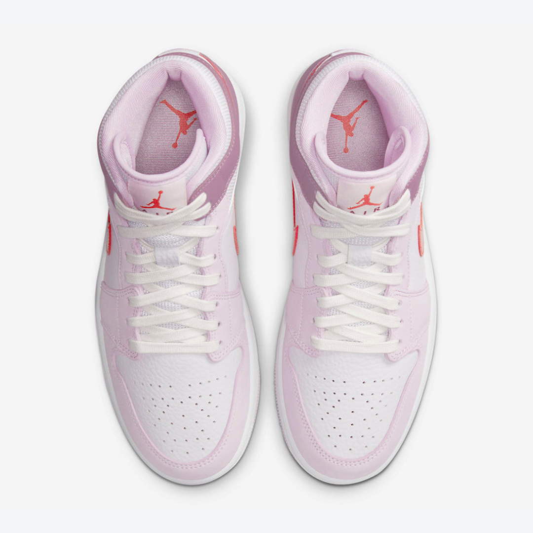 Air-Jordan-1-Mid-Valentines-Day-W5.png