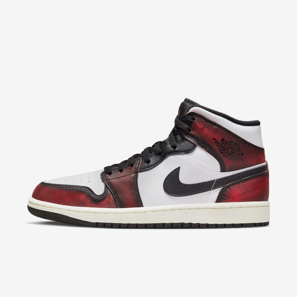 Air Jordan 1 Mid “Wear Away Chicago”