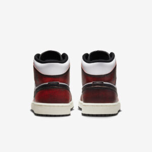 Air-Jordan-1-Mid-Wear-Away-Chicago6.jpg