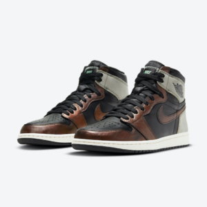 Air-Jordan-1-Retro-High-OG-Patina3.png